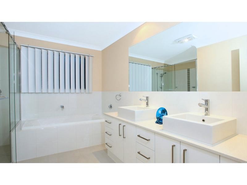Helensvale QLD 4212