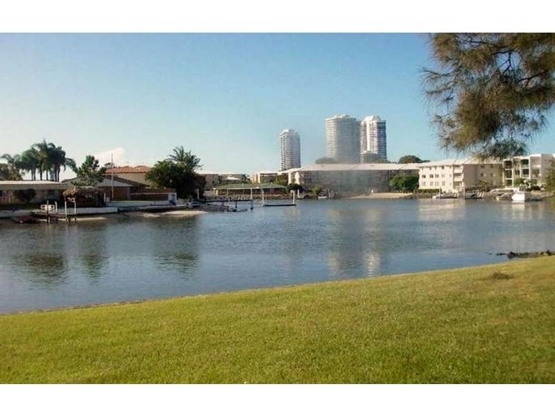 Biggera Waters QLD 4216