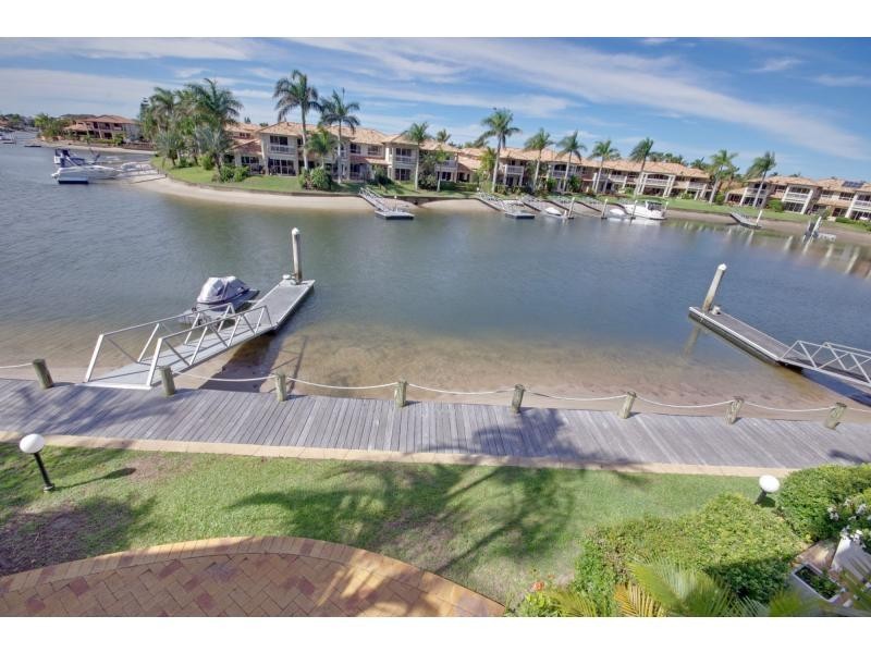 29/3 Lee Road, Runaway Bay QLD 4216