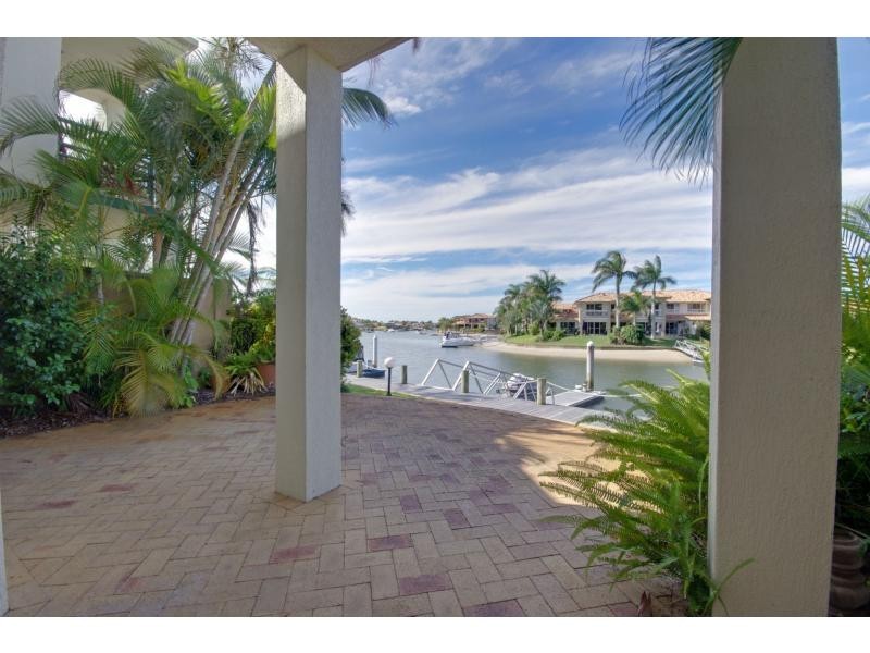 29/3 Lee Road, Runaway Bay QLD 4216