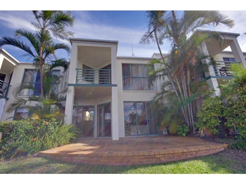 29/3 Lee Road, Runaway Bay QLD 4216