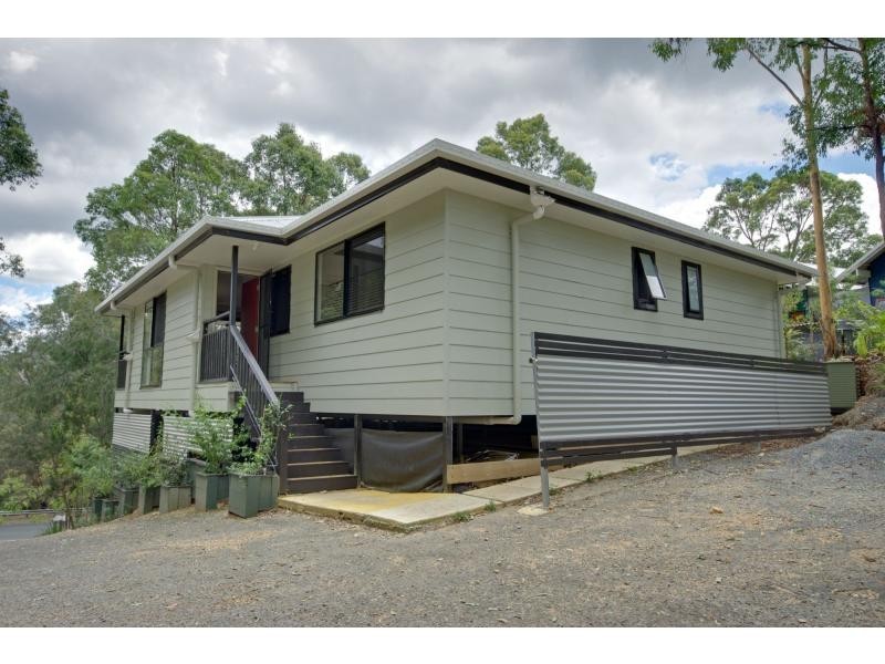 387 Henri Robert Drive, Clagiraba QLD 4211