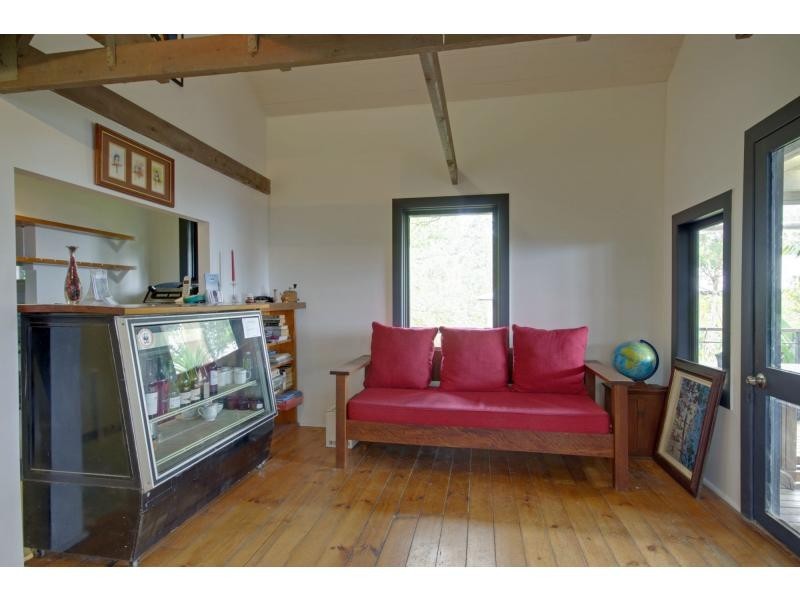 387 Henri Robert Drive, Clagiraba QLD 4211