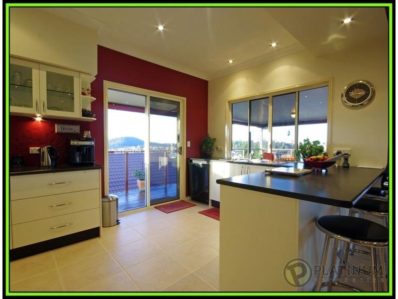 Pacific Pines QLD 4211