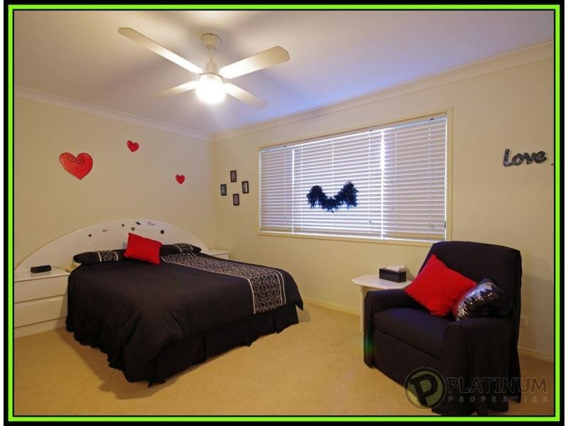 Pacific Pines QLD 4211