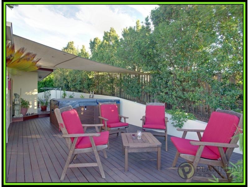 Pacific Pines QLD 4211