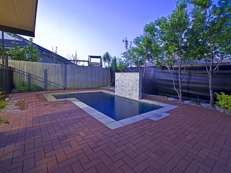 Molendinar QLD 4214