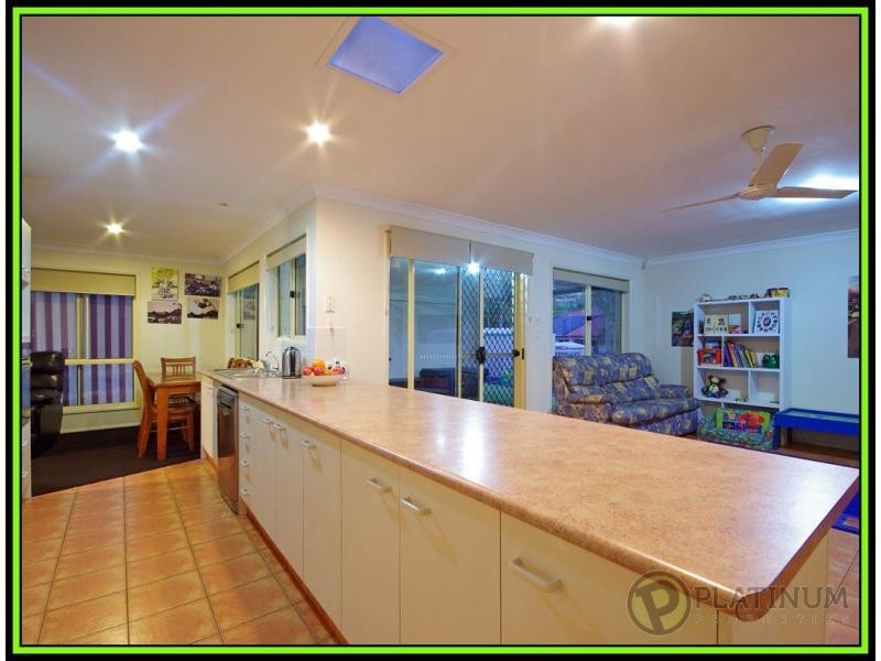 Pacific Pines QLD 4211