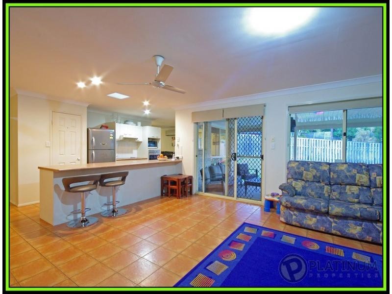 Pacific Pines QLD 4211