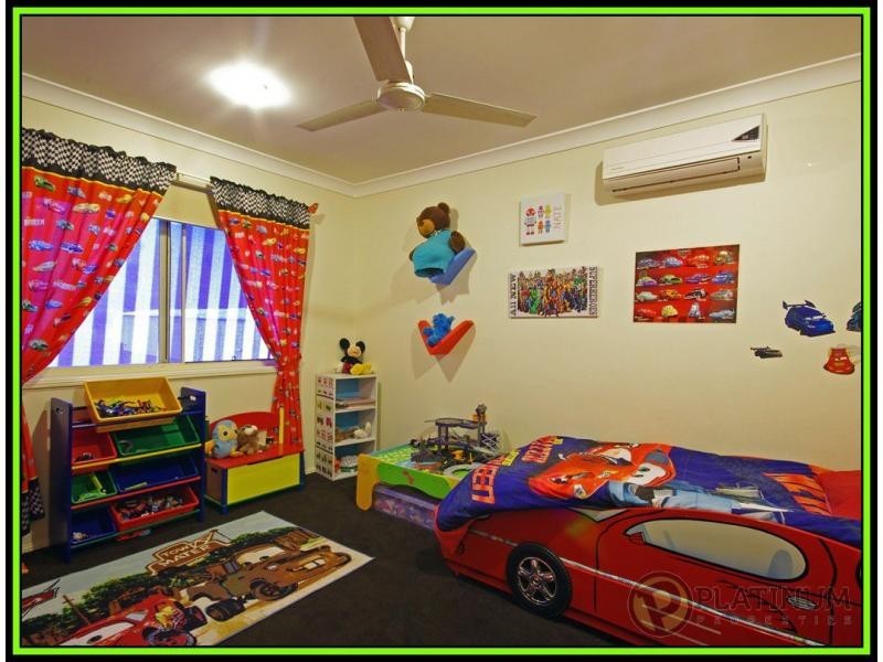 Pacific Pines QLD 4211