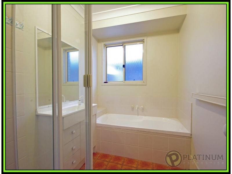 Pacific Pines QLD 4211