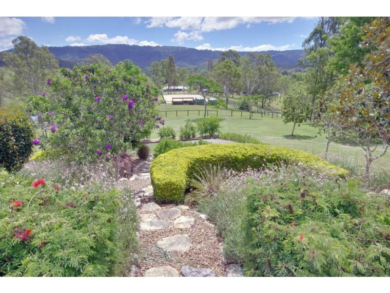 Mount Nathan QLD 4211