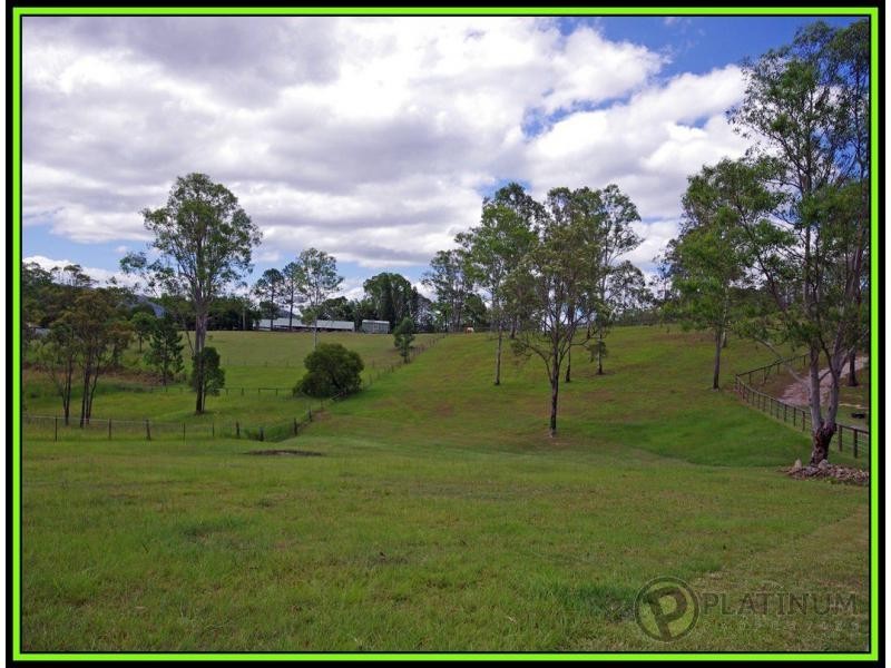 Mount Nathan QLD 4211