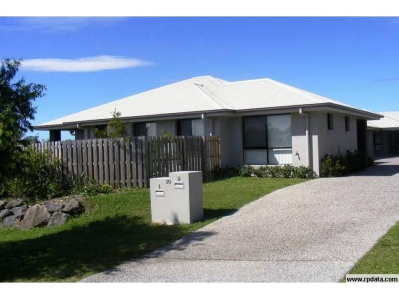 10 Carmen Court, Oxenford QLD 4210