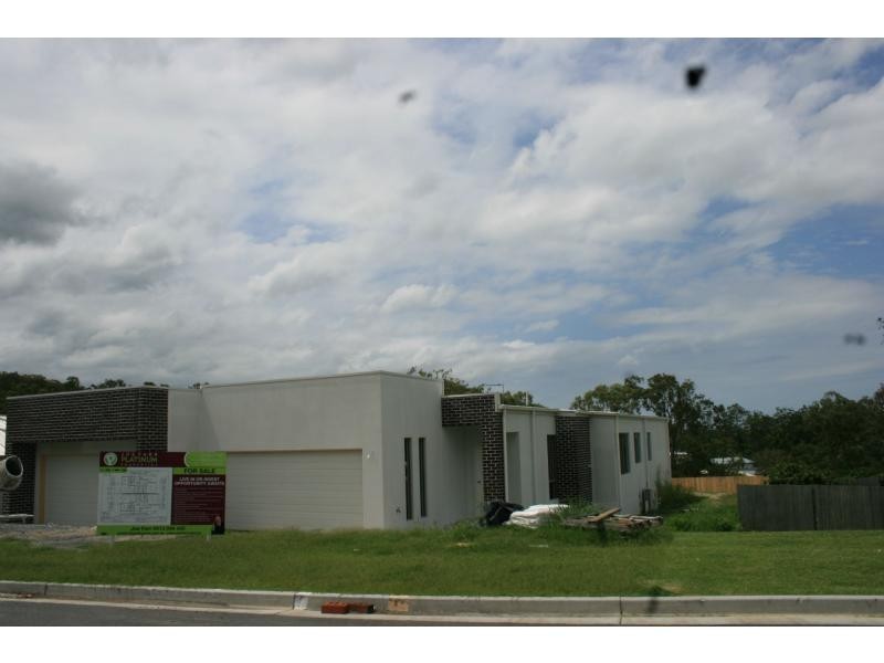 L33 Carmen Court, Oxenford QLD 4210