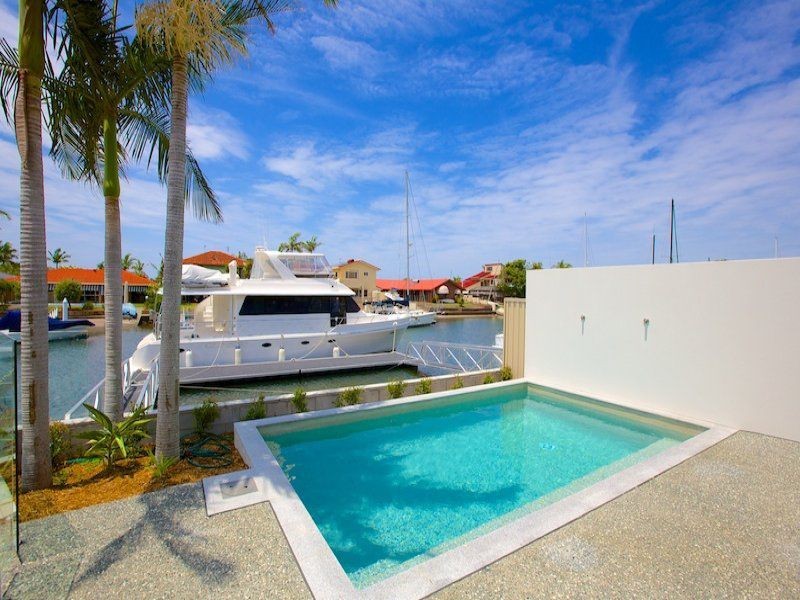 Runaway Bay QLD 4216