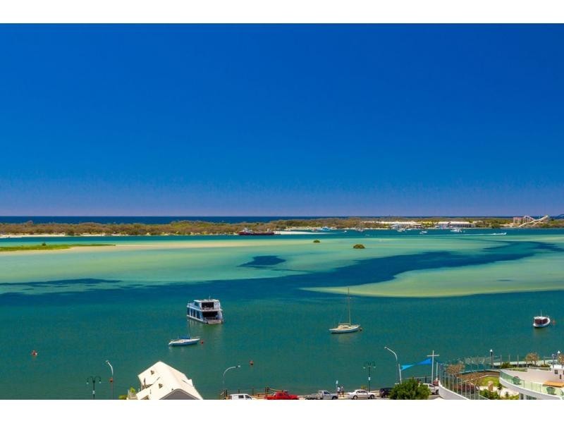 Labrador QLD 4215