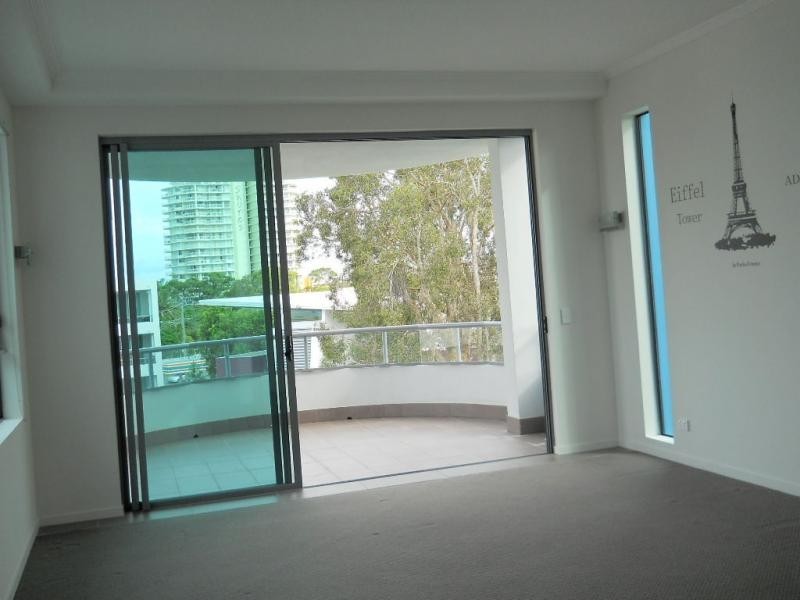 Runaway Bay QLD 4216