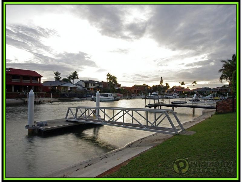 Paradise Point QLD 4216