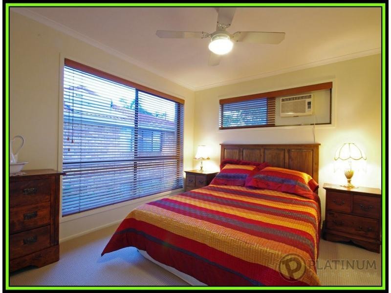 Paradise Point QLD 4216