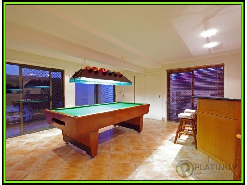 Paradise Point QLD 4216