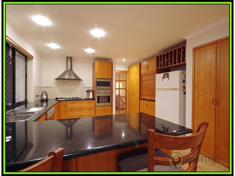 Paradise Point QLD 4216