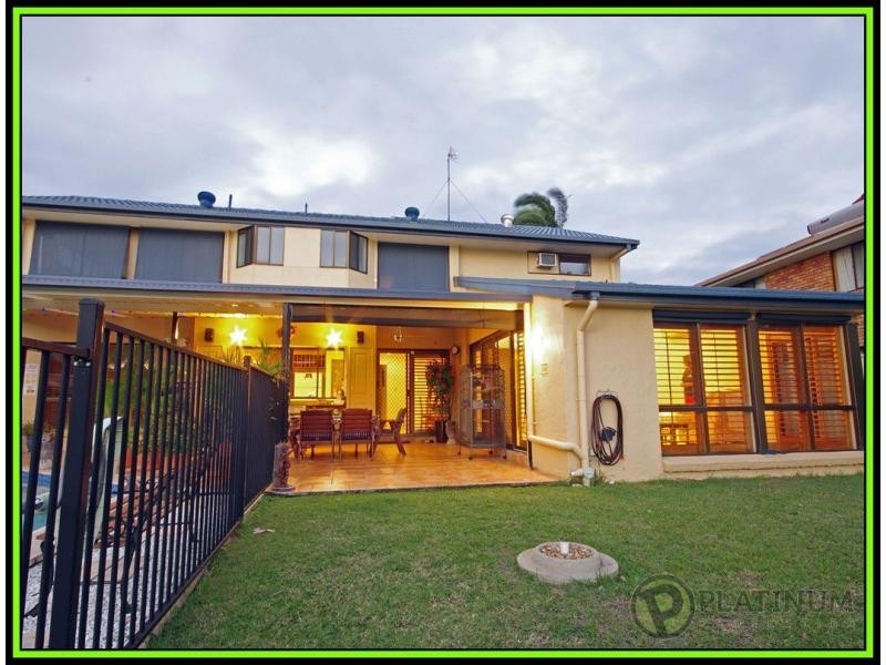 Paradise Point QLD 4216