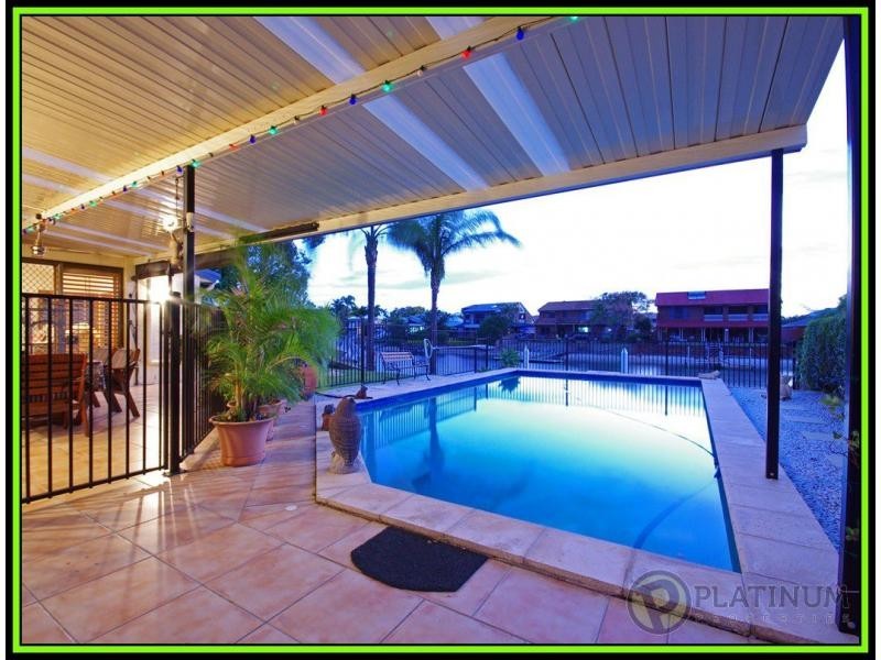 Paradise Point QLD 4216