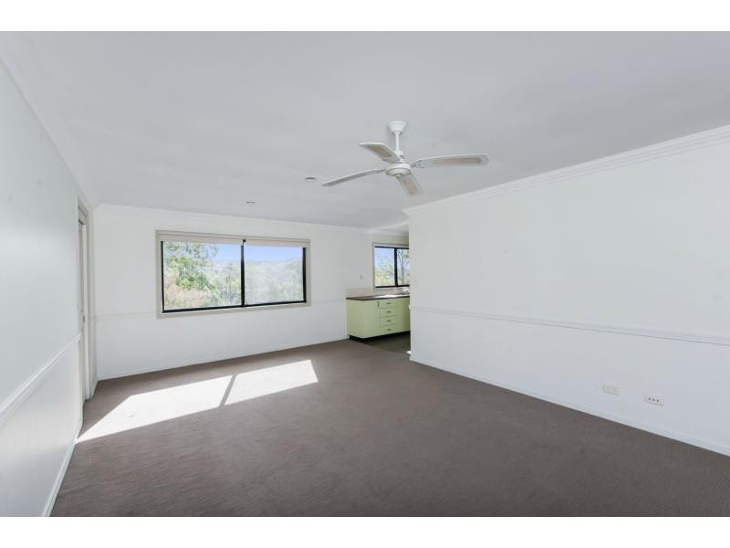 216-218 Guanaba Road, Tamborine Mountain QLD 4272