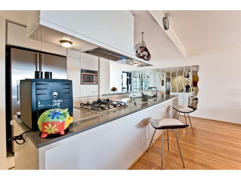 1095/9 Ferny Avenue, Surfers Paradise QLD 4217