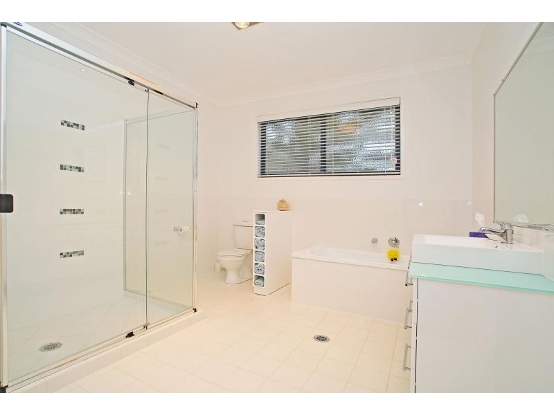 63 Bermuda Street, Broadbeach Waters QLD 4218