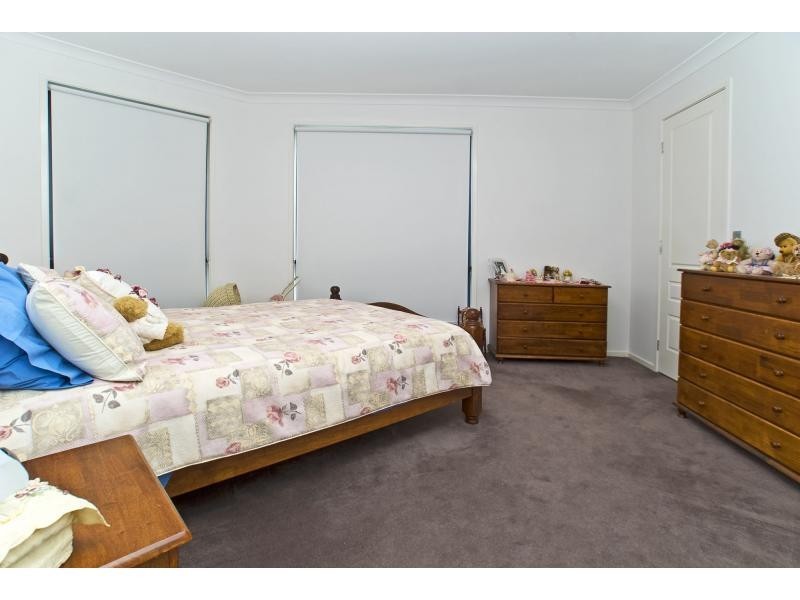 63 Bermuda Street, Broadbeach Waters QLD 4218