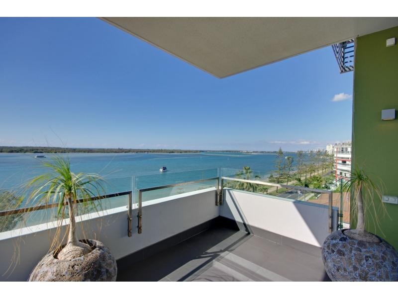 6/446 Marine Parade, Biggera Waters QLD 4216