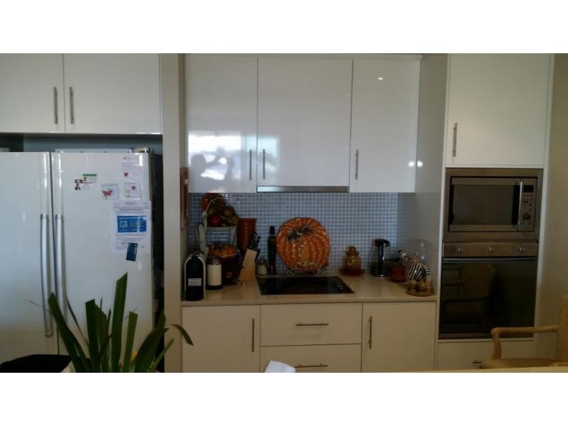 1/1 Medinah Ave  East, Glades Golf Course, Robina QLD 4226