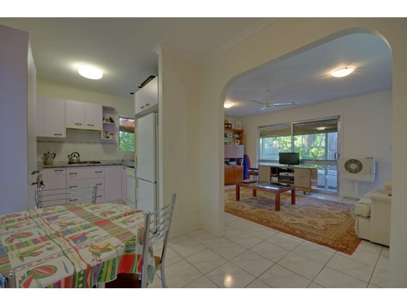 98 Hansford Road, Coombabah QLD 4216