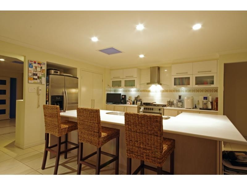 10 Costa Del Sol Avenue, Coombabah QLD 4216