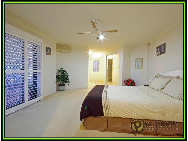 6/3 Lee Road, Runaway Bay QLD 4216