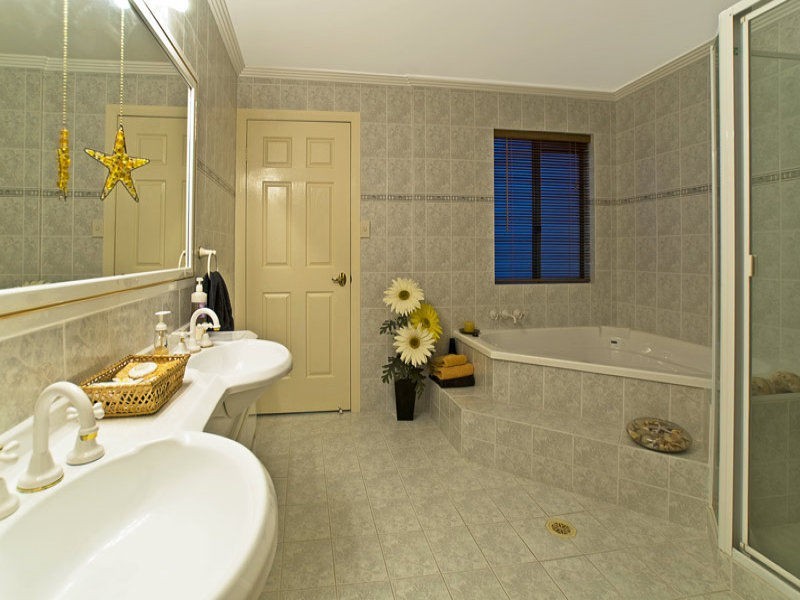 Runaway Bay QLD 4216