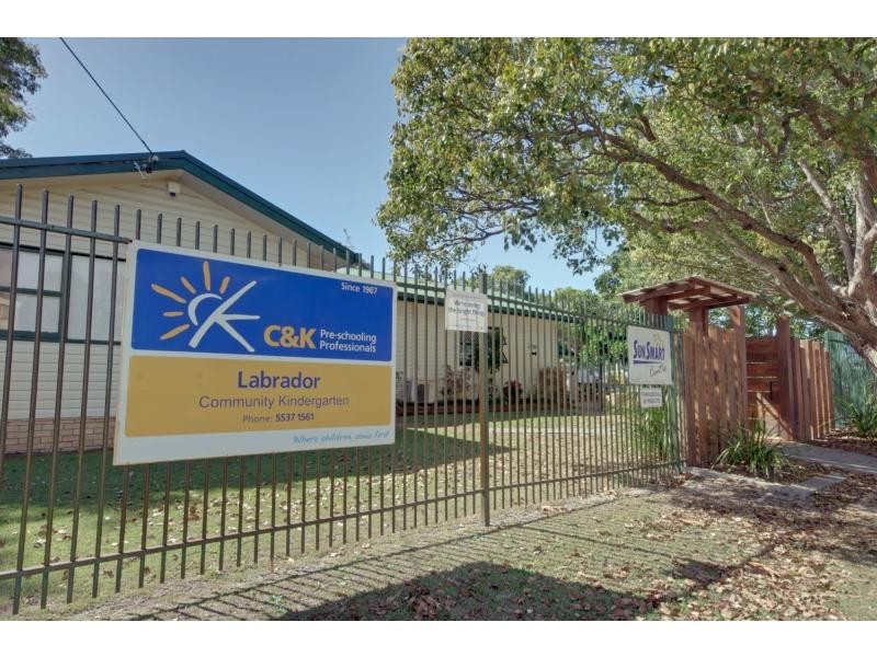 2/6 Broad Street, Labrador QLD 4215