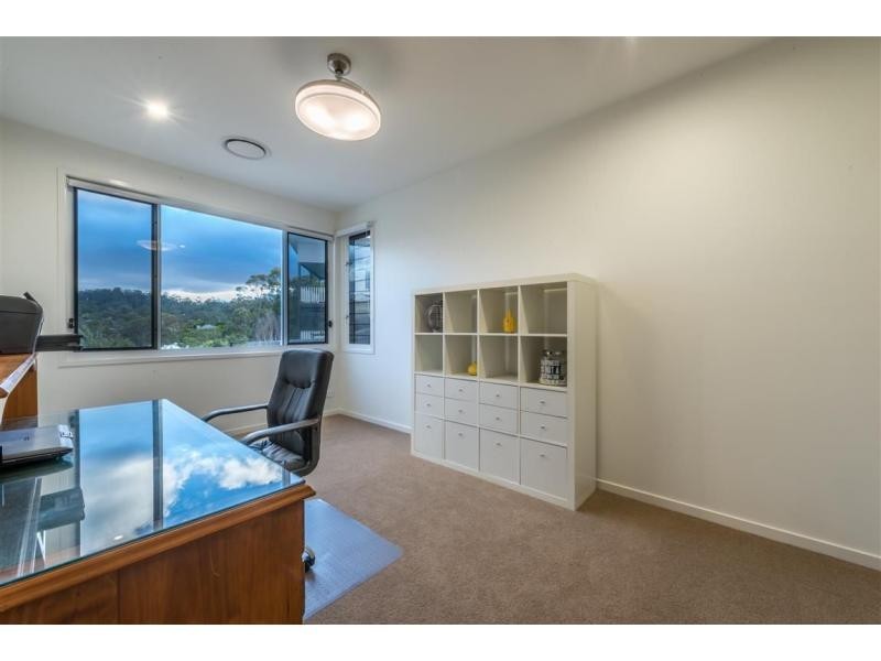 81 Magnetic Drive, Tamborine Mountain QLD 4272