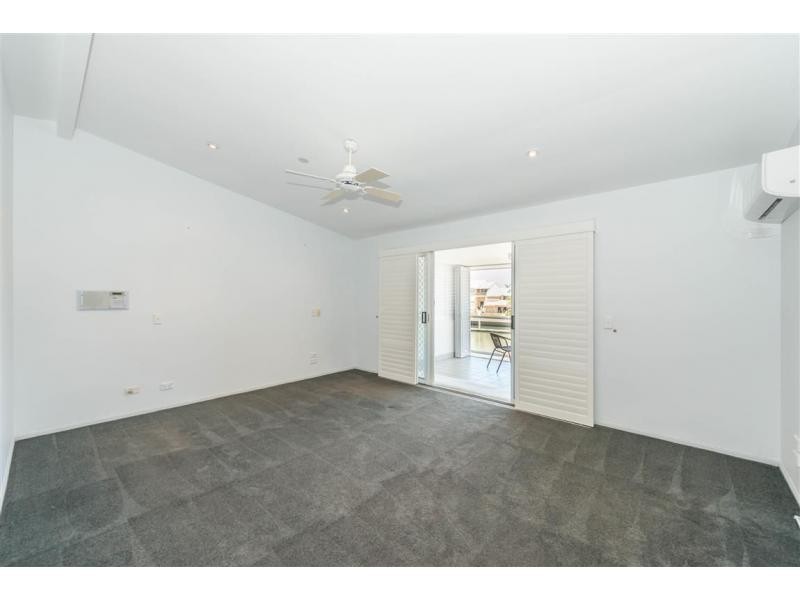 28 Sundance Way, Runaway Bay QLD 4216