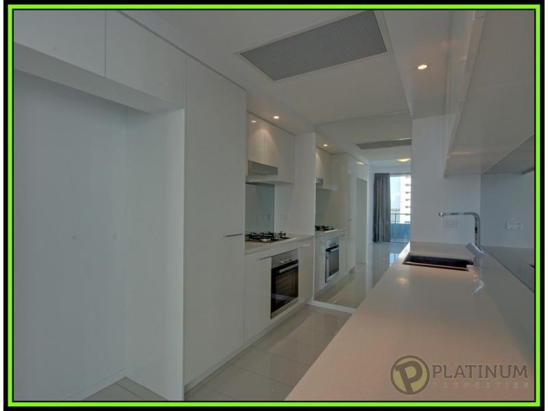 507/7-13 Imperial Parade, Labrador QLD 4215