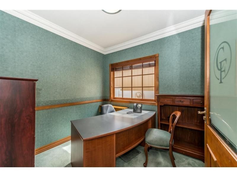 82 Ferny Avenue, Surfers Paradise QLD 4217