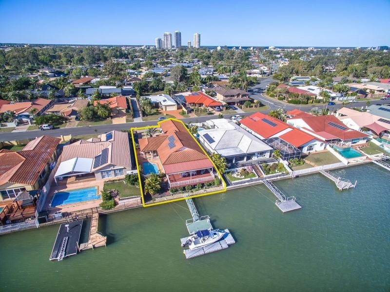 50 Anchorage Way, Runaway Bay QLD 4216