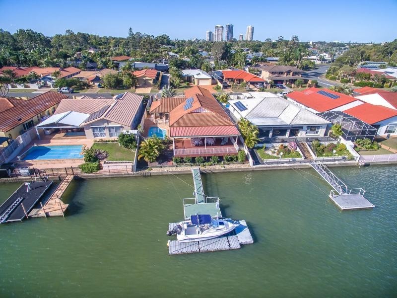 50 Anchorage Way, Runaway Bay QLD 4216