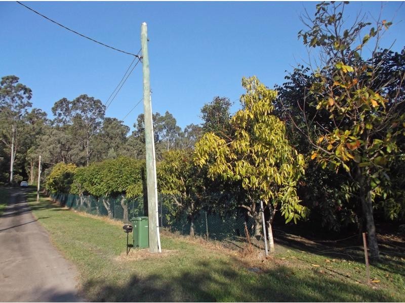 11 Helensvale Road, Helensvale QLD 4212