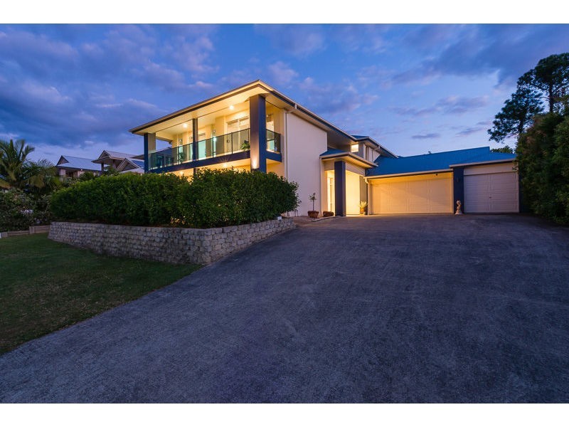 16 Slipstream Road, Coomera Waters QLD 4209