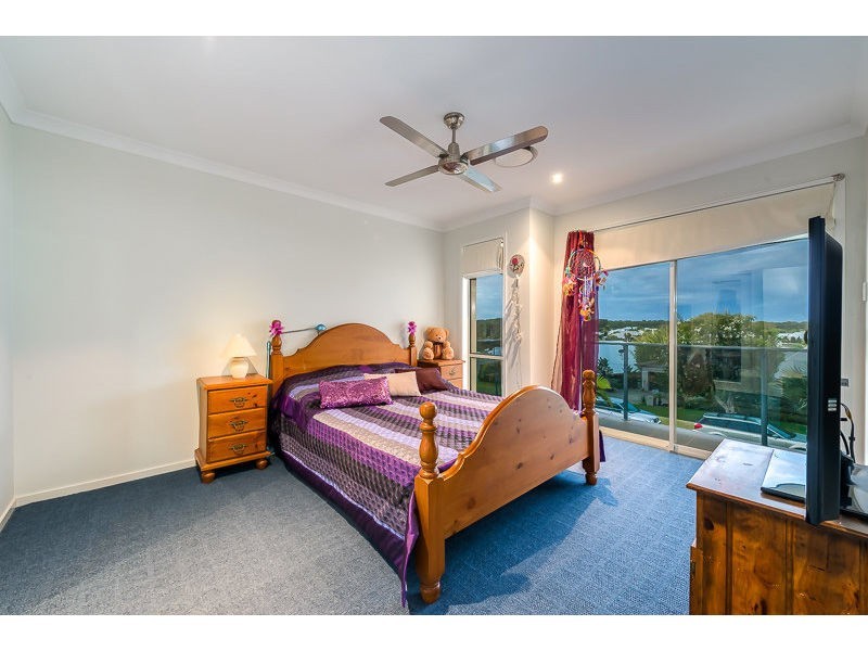 16 Slipstream Road, Coomera Waters QLD 4209