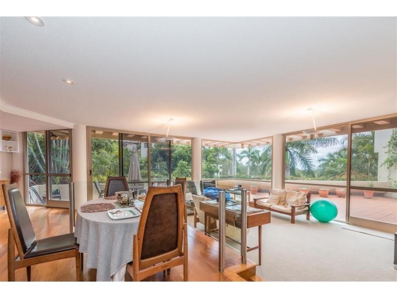 1/32 Tipuana Place, Bardon QLD 4065