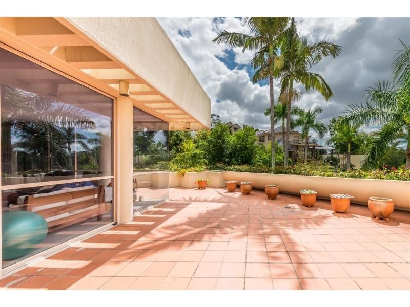 1/32 Tipuana Place, Bardon QLD 4065